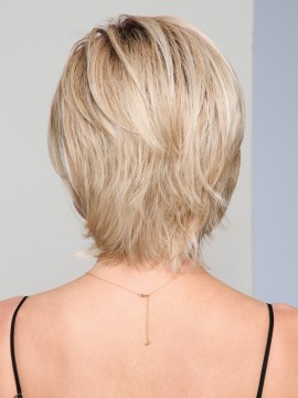 raquelwelch-A-boutique-chic6